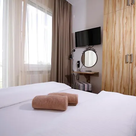 Aviator Garni Отель 3*